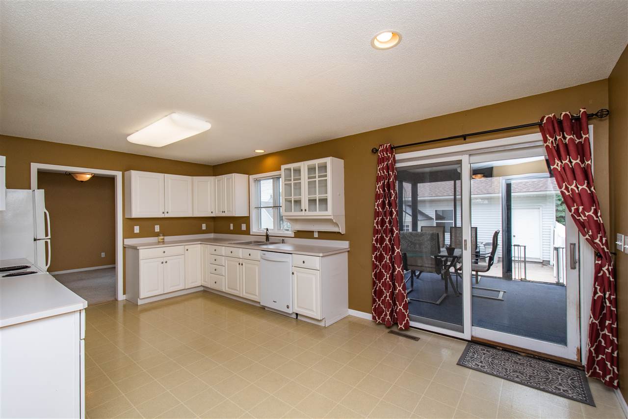 511 South Riggs Street Lone Tree, IA 52755 - Photo 9 of 30 Gallery Image 9