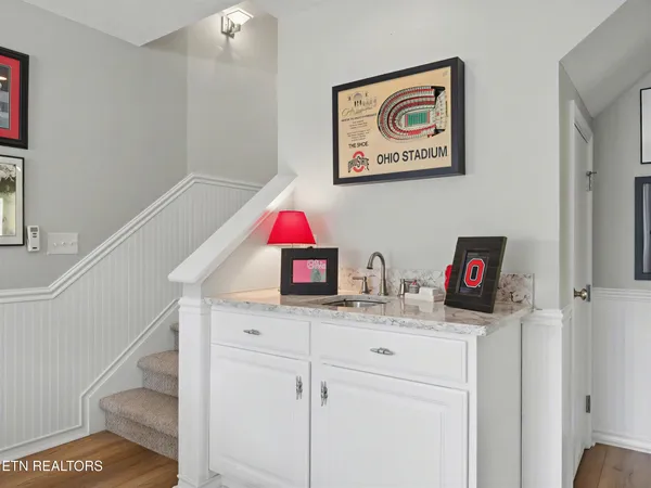 $975,000 | 149 West Deer Village Lane, La Follette, TN 37766