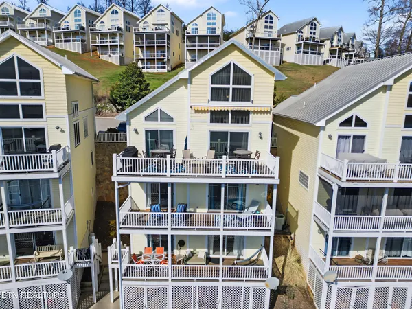 $975,000 | 149 West Deer Village Lane, La Follette, TN 37766