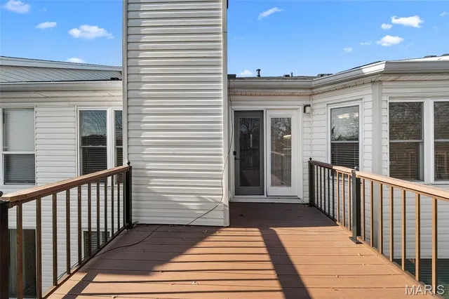 $199,900 | 760 Woodside Trails Drive, Unit 203, Ballwin, MO 63021