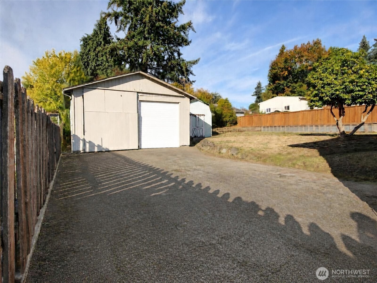 2404 Northeast 22nd Street Renton, WA 98056 - Photo 23 of 26 Gallery Image 23