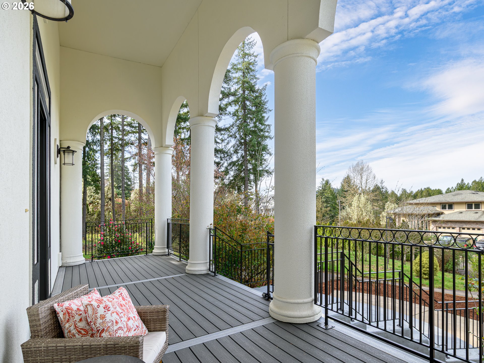 12989 Southeast Mountain Gate Road Happy Valley, OR 97086 - Photo 11 of 48 Gallery Image 11