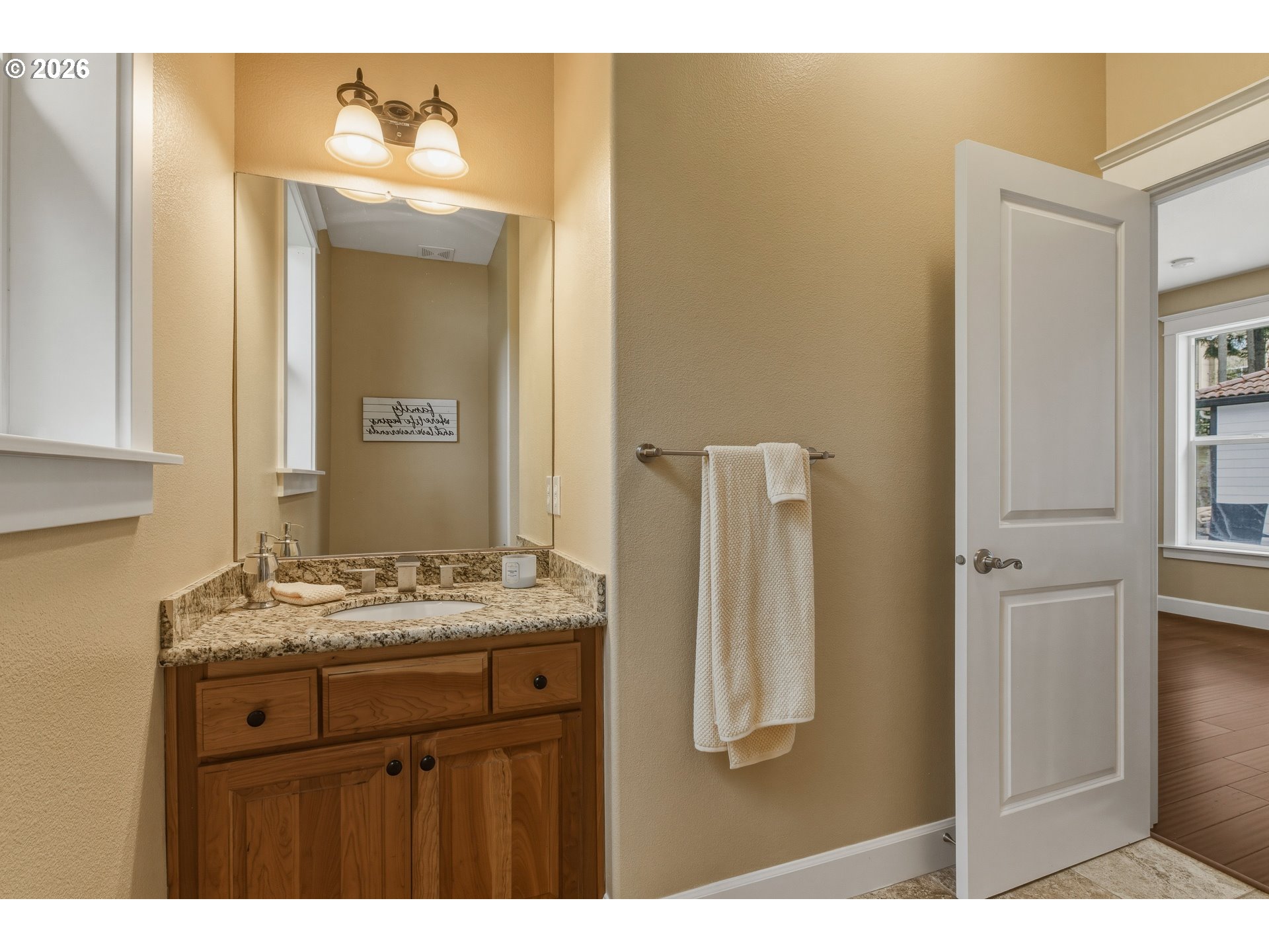 12989 Southeast Mountain Gate Road Happy Valley, OR 97086 - Photo 36 of 48 Gallery Image 36