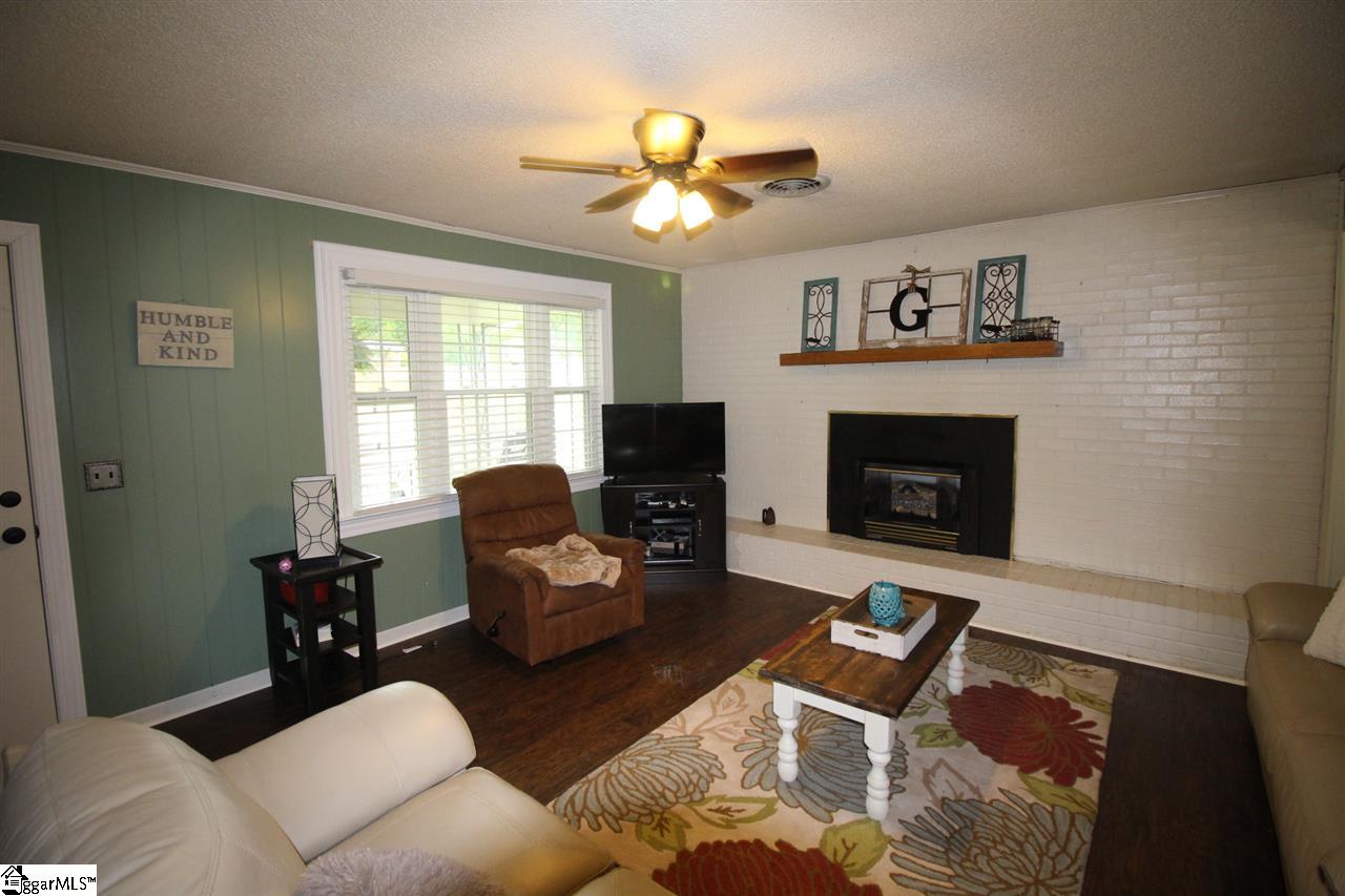 728 Kelly Mill Road Six Mile, SC 29682 - Photo 13 of 35