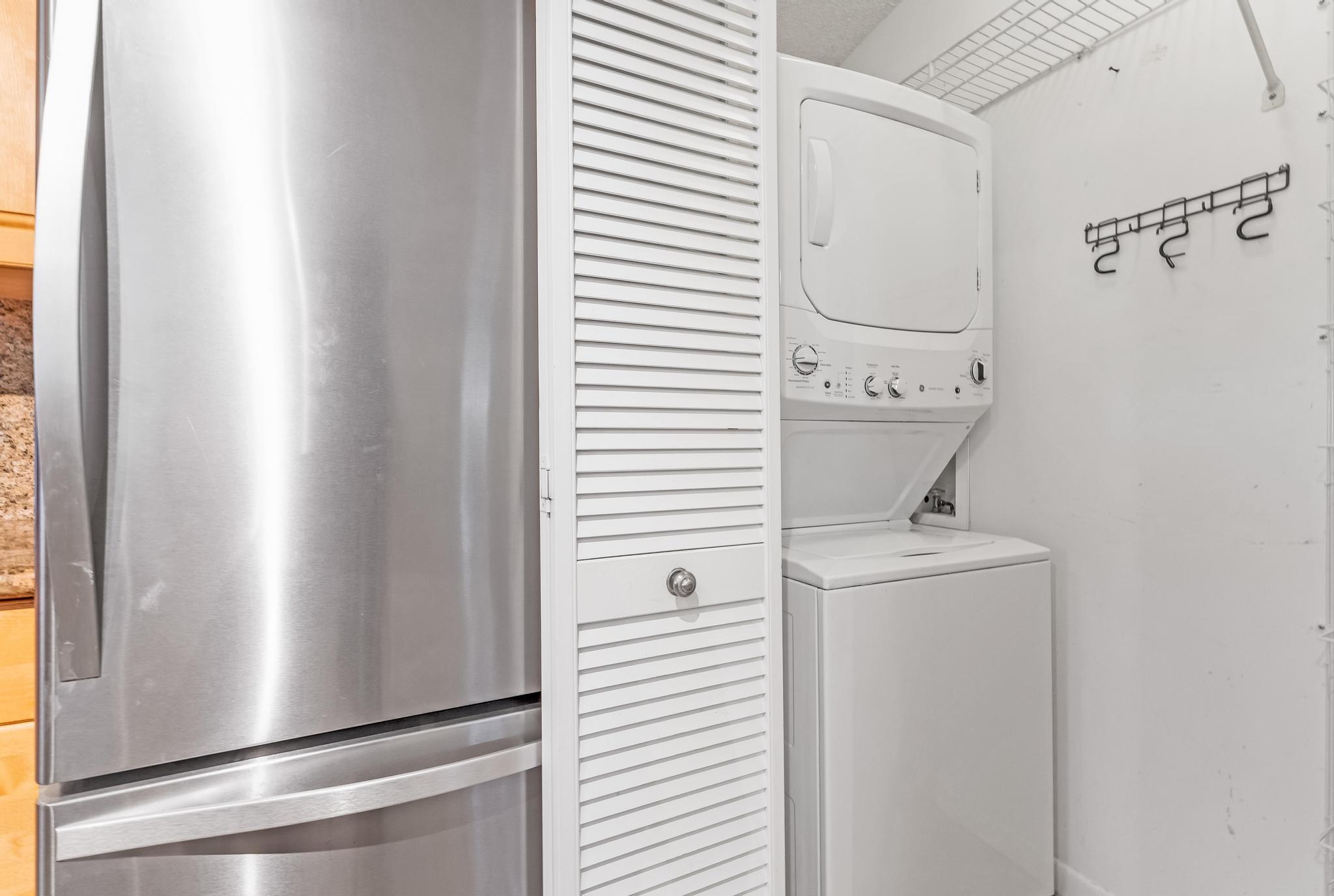 22295 Timberly Drive Boca Raton, FL 33428 - Photo 23 of 30 Laundry Closet