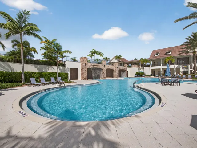 $895,000 | 19655 Split Rail Run, Loxahatchee, FL 33470