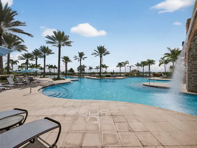 $895,000 | 19655 Split Rail Run, Loxahatchee, FL 33470