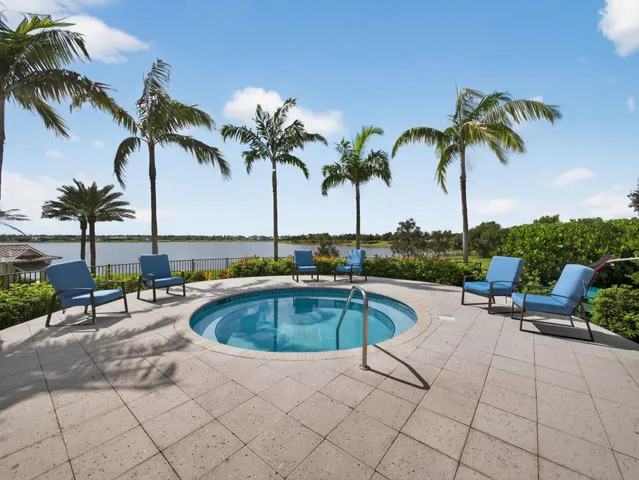 $895,000 | 19655 Split Rail Run, Loxahatchee, FL 33470