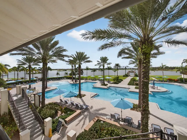 $895,000 | 19655 Split Rail Run, Loxahatchee, FL 33470