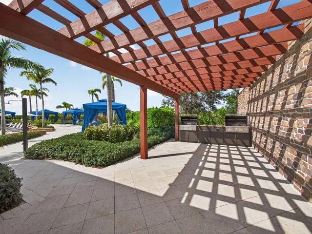 $895,000 | 19655 Split Rail Run, Loxahatchee, FL 33470