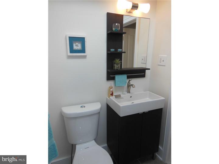 1028 Windsor Road Collingdale, PA 19023 - Photo 16 of 20 Gallery Image 16