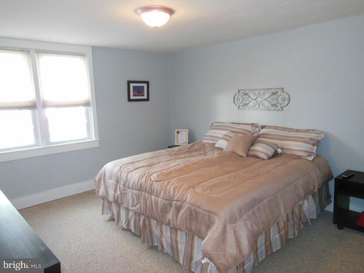 1028 Windsor Road Collingdale, PA 19023 - Photo 10 of 20 Gallery Image 10