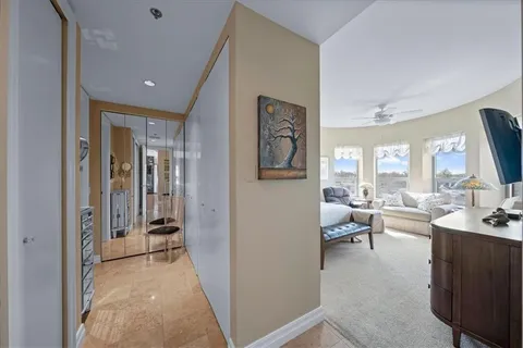 $665,000 | 4950 Central Street, Unit 606, Kansas City, MO 64112