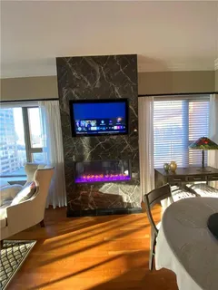 $665,000 | 4950 Central Street, Unit 606, Kansas City, MO 64112