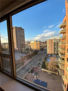 $665,000 | 4950 Central Street, Unit 606, Kansas City, MO 64112