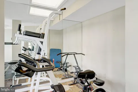 $219,900 | 1830 Columbia Pike, Unit 107, Arlington, VA 22204