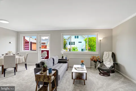 $219,900 | 1830 Columbia Pike, Unit 107, Arlington, VA 22204