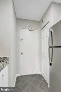 $219,900 | 1830 Columbia Pike, Unit 107, Arlington, VA 22204