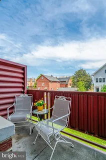 $219,900 | 1830 Columbia Pike, Unit 107, Arlington, VA 22204