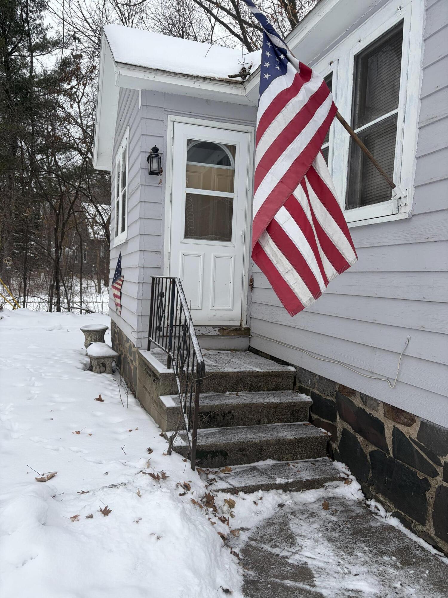 290 Lyon Street Wisconsin Rapids, WI 54495 - Photo 3 of 50 IMG_0067