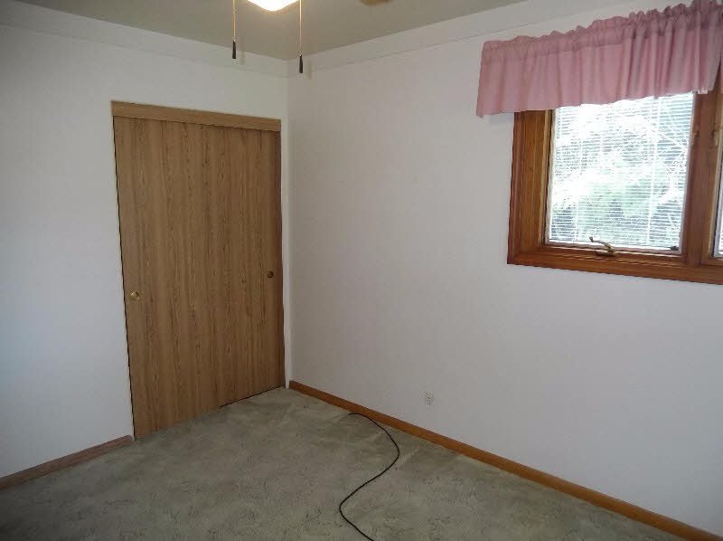 18 South Lincoln Street Bay City, MI 48708 - Photo 16 of 28