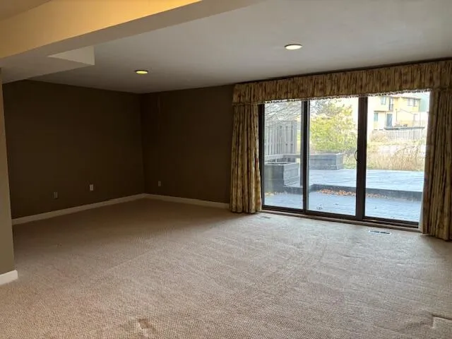 $2,500 | 2547 Meade Court, Ann Arbor, MI 48105