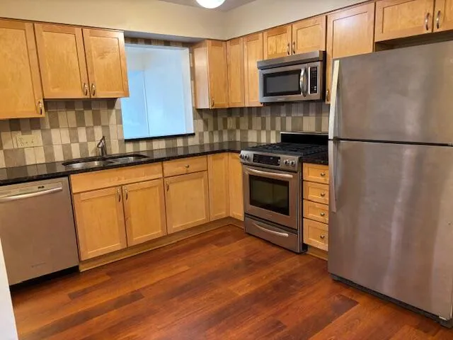 $2,500 | 2547 Meade Court, Ann Arbor, MI 48105