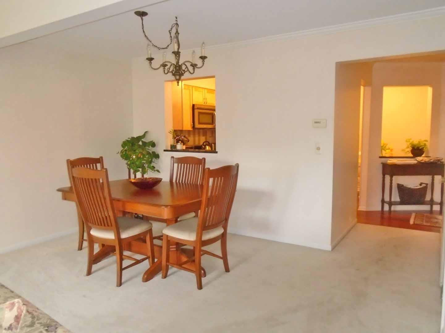 2547 Meade Court Ann Arbor, MI 48105 - Photo 9 of 30 Photo 9