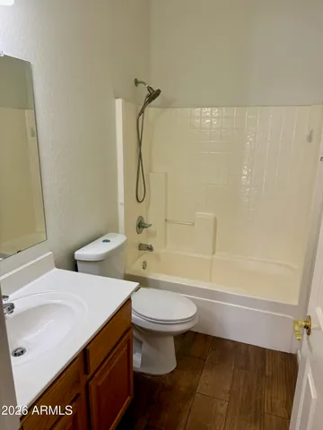 $2,500 | 2431 West Carter Road, Phoenix, AZ 85041