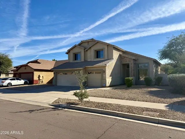 $2,500 | 2431 West Carter Road, Phoenix, AZ 85041