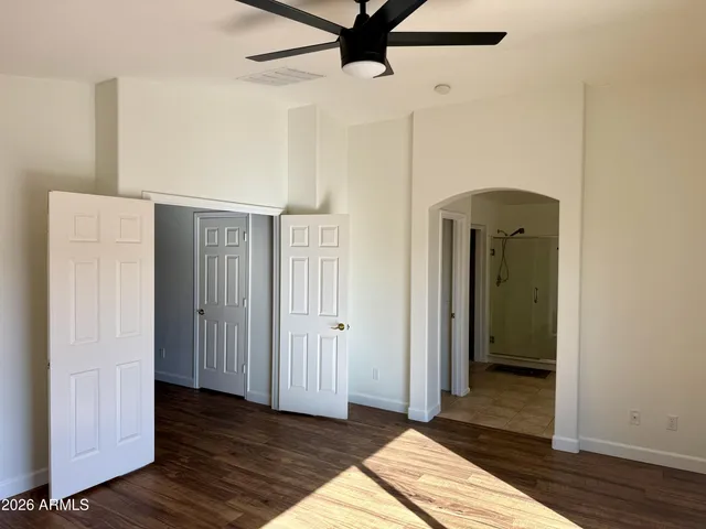 $2,500 | 2431 West Carter Road, Phoenix, AZ 85041