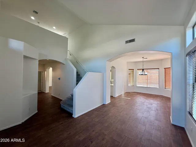 $2,500 | 2431 West Carter Road, Phoenix, AZ 85041