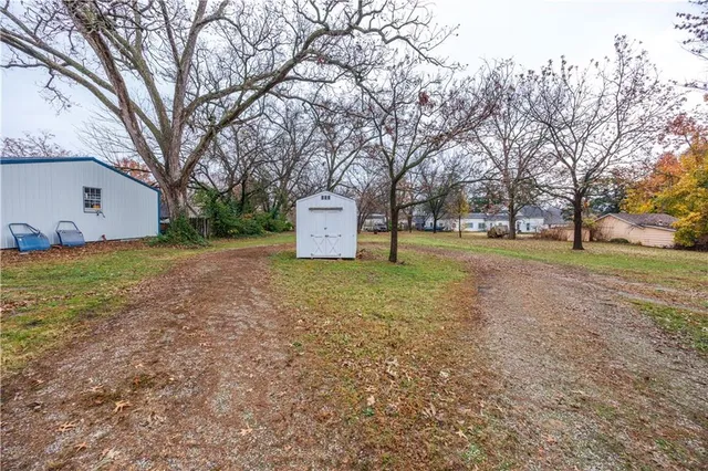 $135,000 | 516 North 8th Street, Neodesha, KS 66757