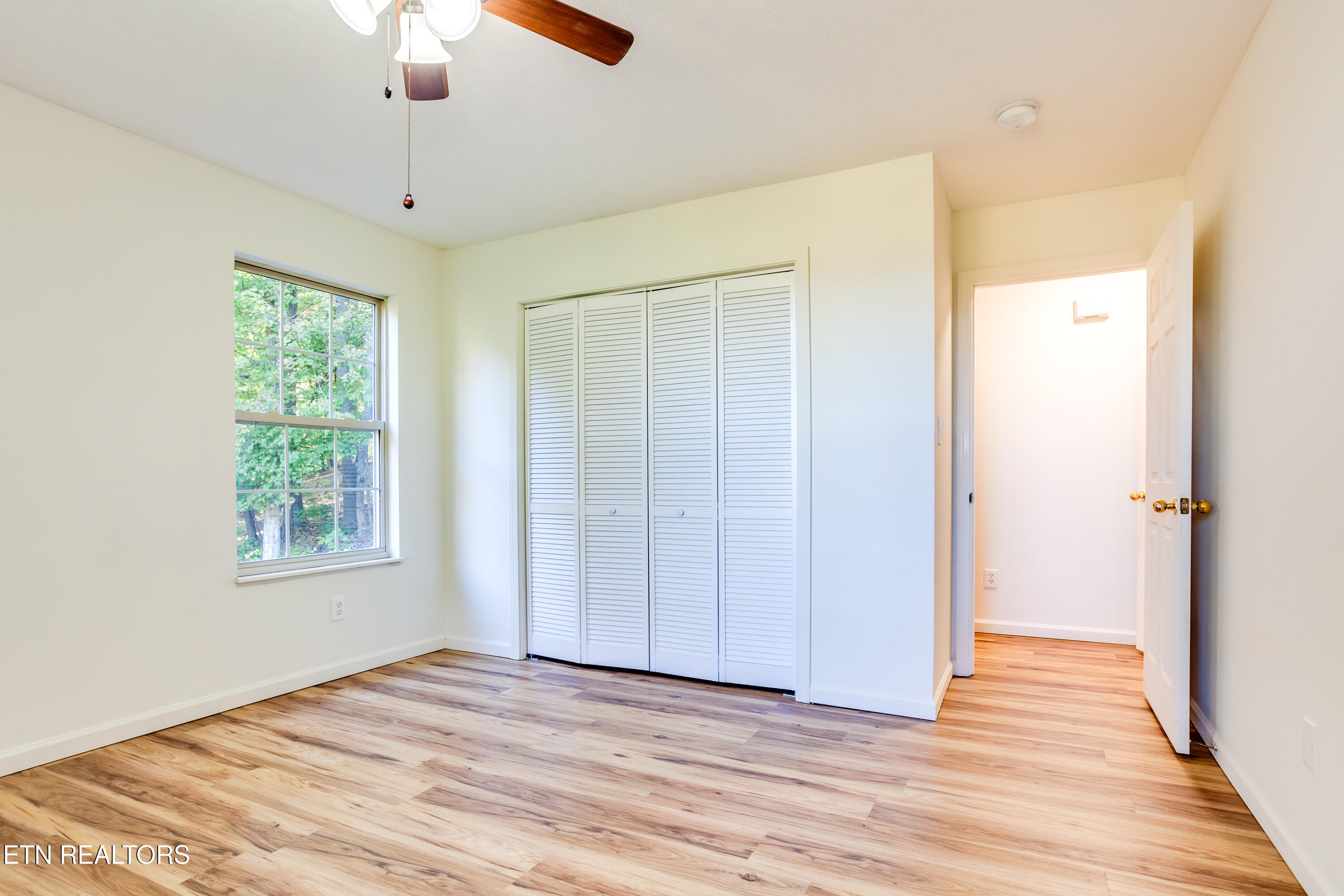 337 Tumbling Run Estates Maynardville, TN 37807 - Photo 15 of 33 Bedroom