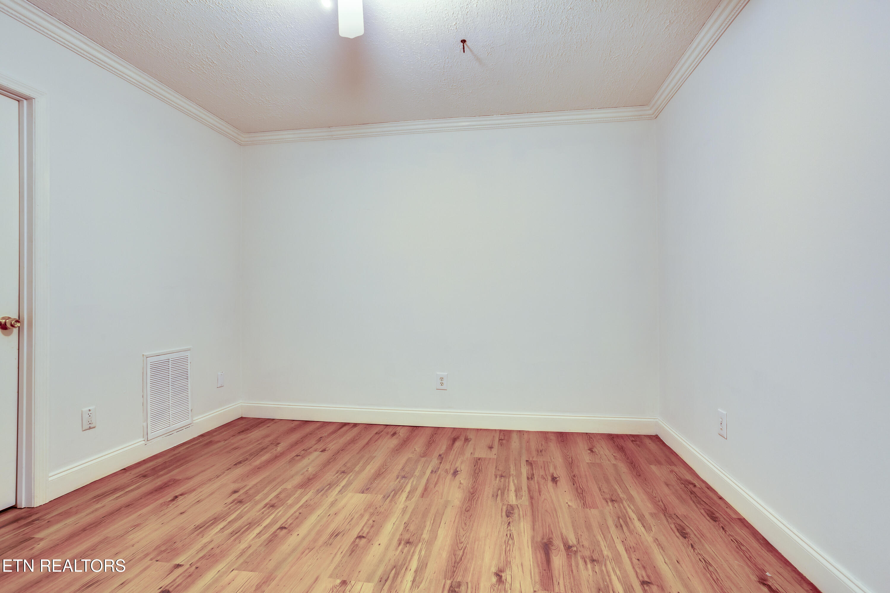 337 Tumbling Run Estates Maynardville, TN 37807 - Photo 19 of 33 Bedroom