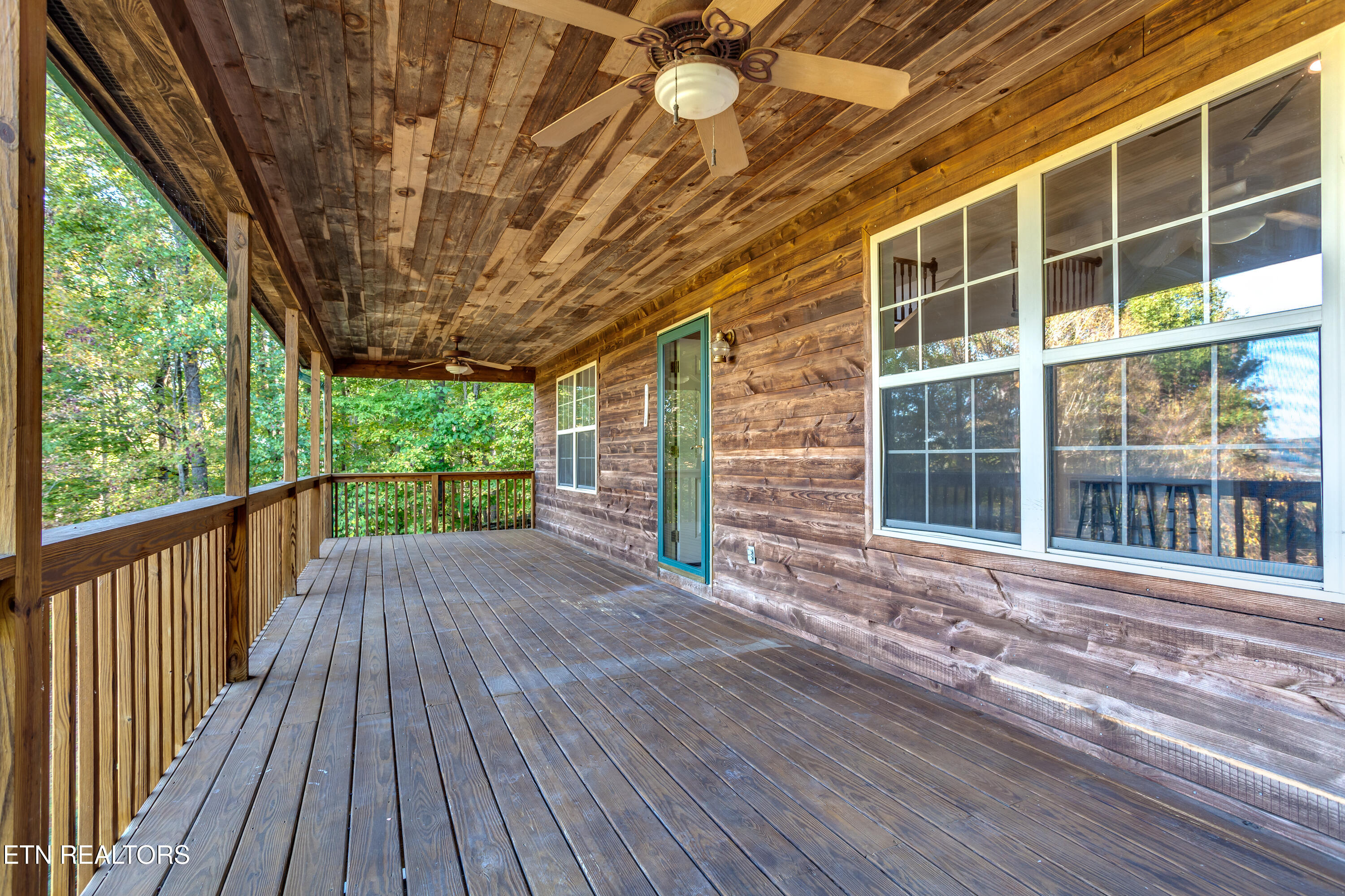 337 Tumbling Run Estates Maynardville, TN 37807 - Photo 3 of 33 Covered Porch