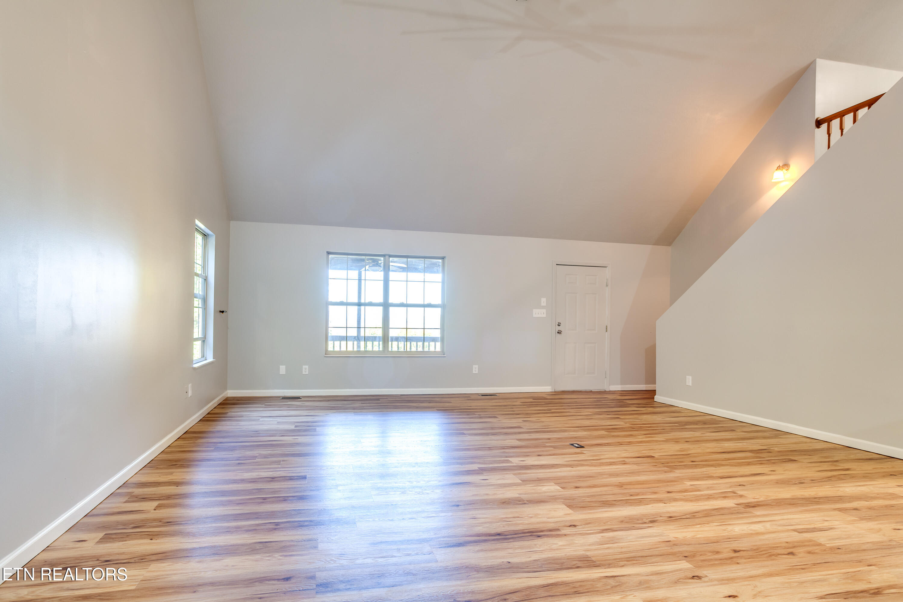 337 Tumbling Run Estates Maynardville, TN 37807 - Photo 7 of 33 Great Room