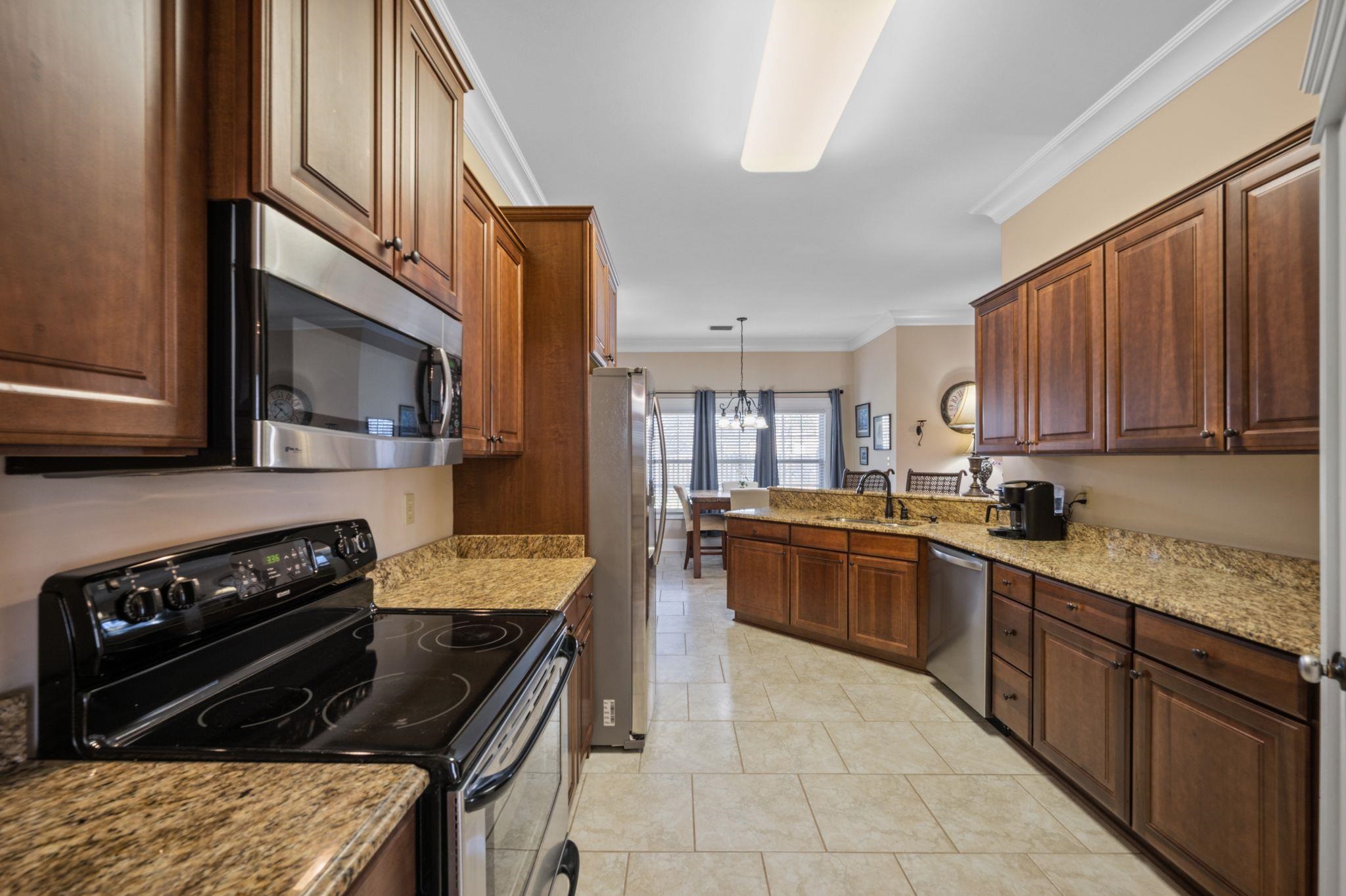 31939 Wildflower Trail Daphne, AL 36527 - Photo 16 of 43 Kitchen