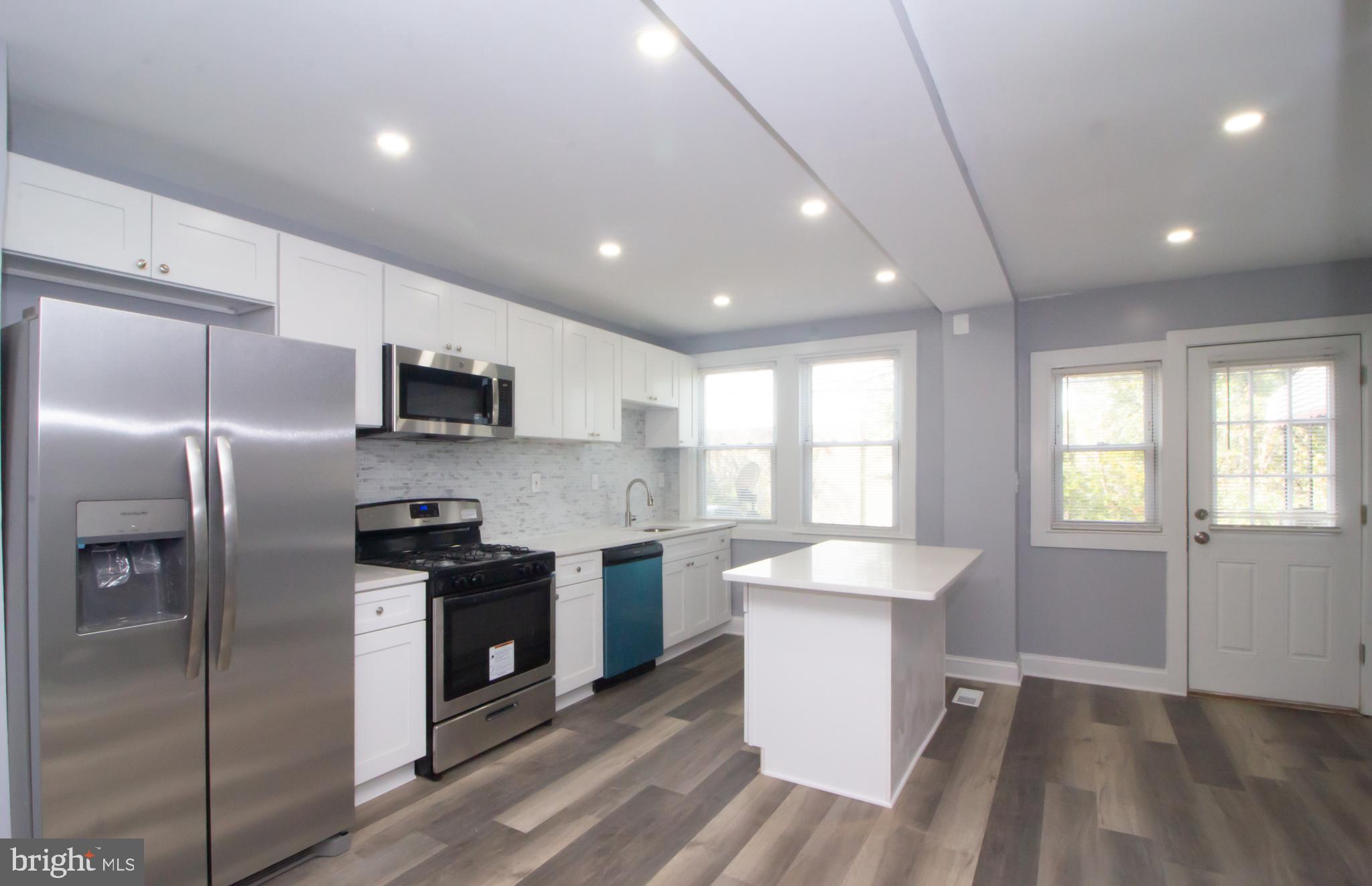 406 Old Riverside Road Brooklyn, MD 21225 - Photo 4 of 45