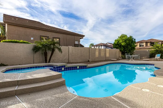 $1,099,900 | 21134 North 69th Drive, Glendale, AZ 85308