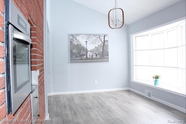 16543 Riverside Street Livonia, MI 48154 - Photo 13 of 33 Gallery Image 13