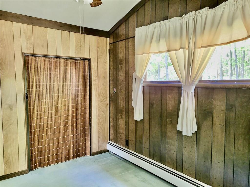 172 Martin Road Markleysburg, PA 15459 - Photo 3 of 12 Gallery Image 3