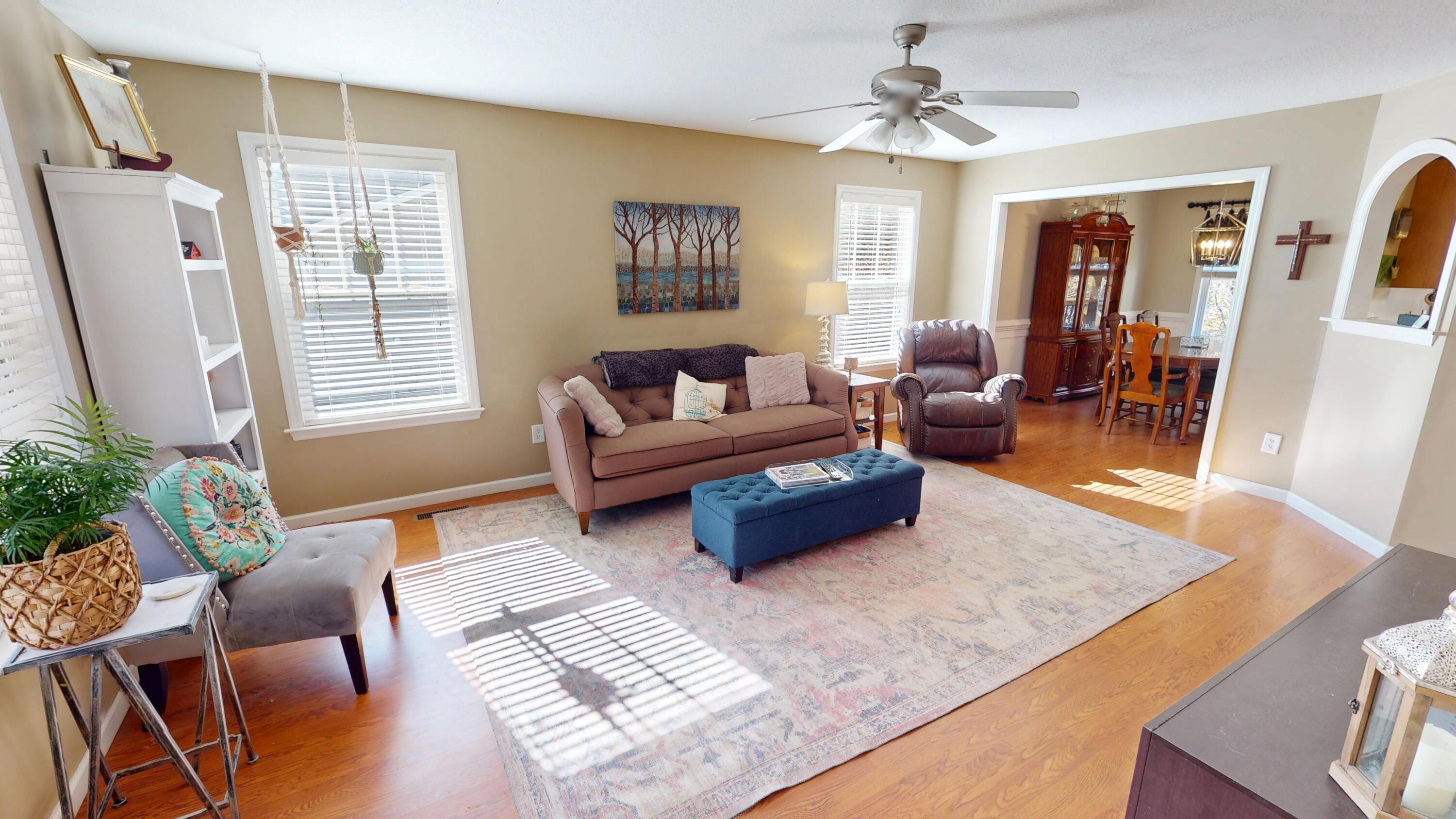 125 Silver Maple Circle Southwest Cleveland, TN 37311 - Photo 3 of 38 3 - Living Room