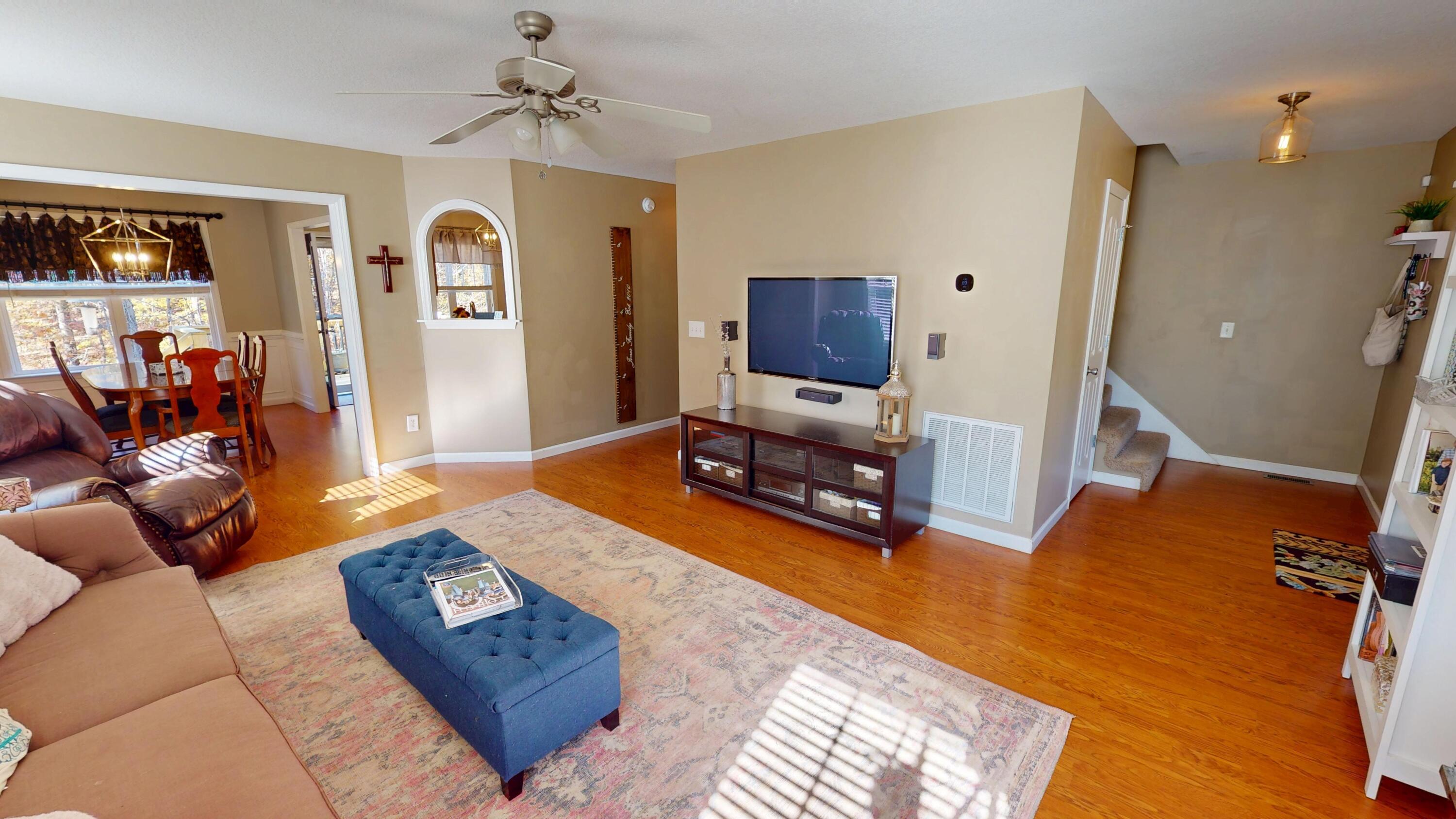 125 Silver Maple Circle Southwest Cleveland, TN 37311 - Photo 4 of 38 4 - Living Room