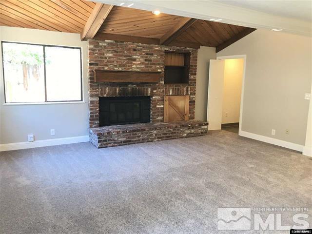 1555 Van Petten Street Reno, NV 89503 - Photo 4 of 17 Photo 4