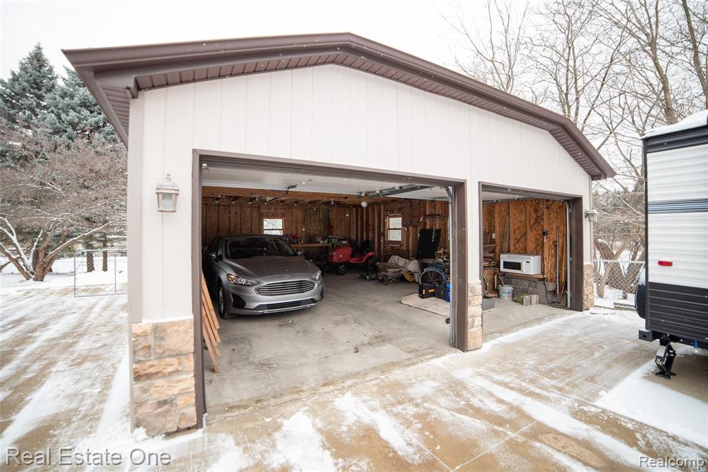2866 Avalon Road Rochester Hills, MI 48309 - Photo 27 of 33