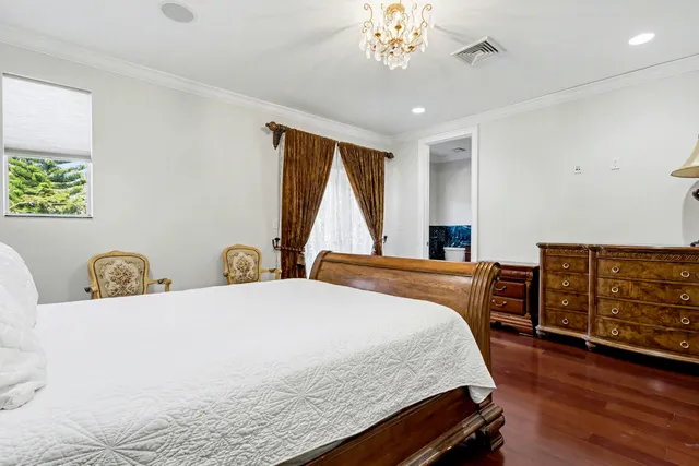 $25,000 | 860 Park Drive East, Boca Raton, FL 33432