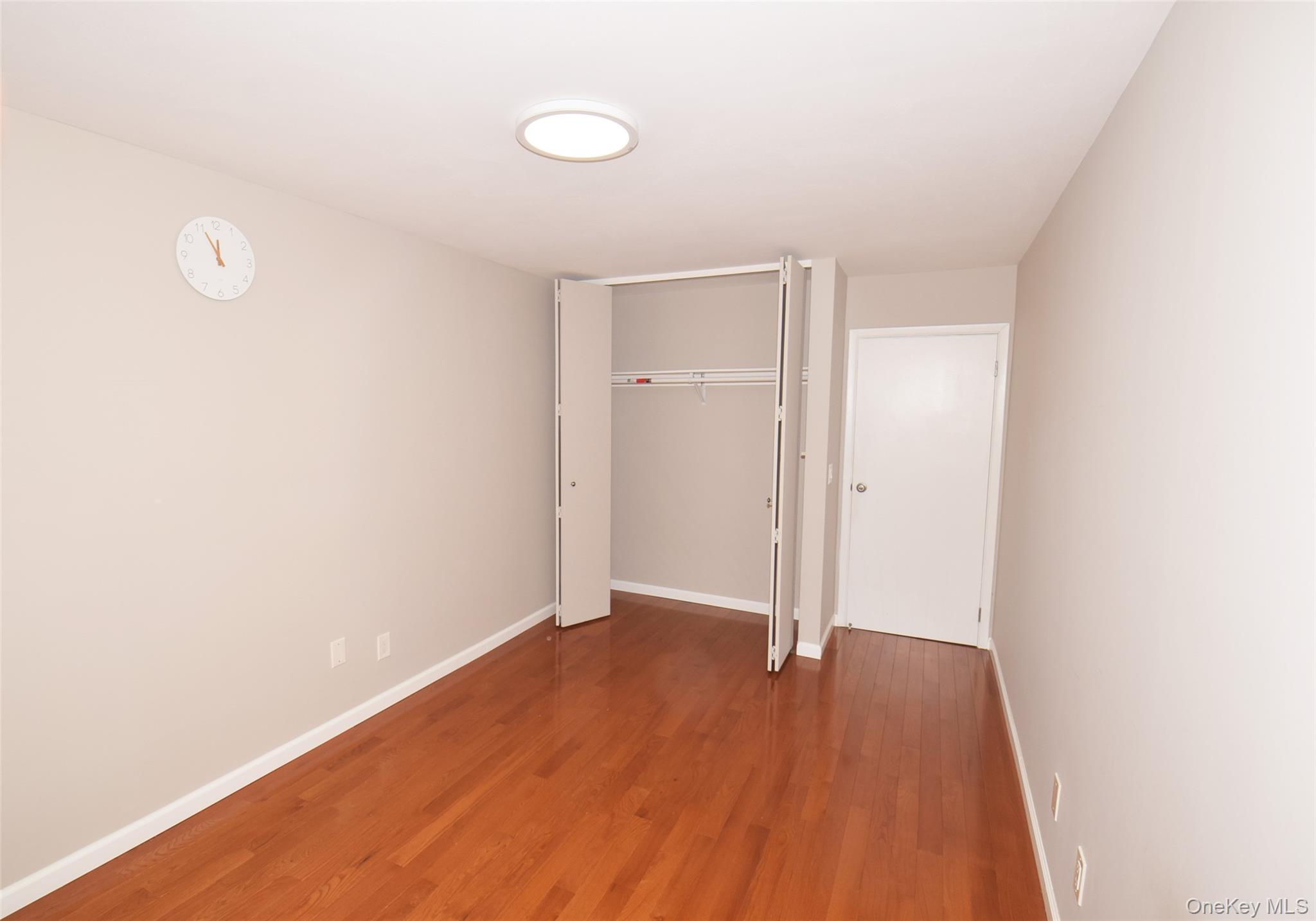 20804 Robert Road, Unit 189L Queens, NY 11360 - Photo 9 of 26