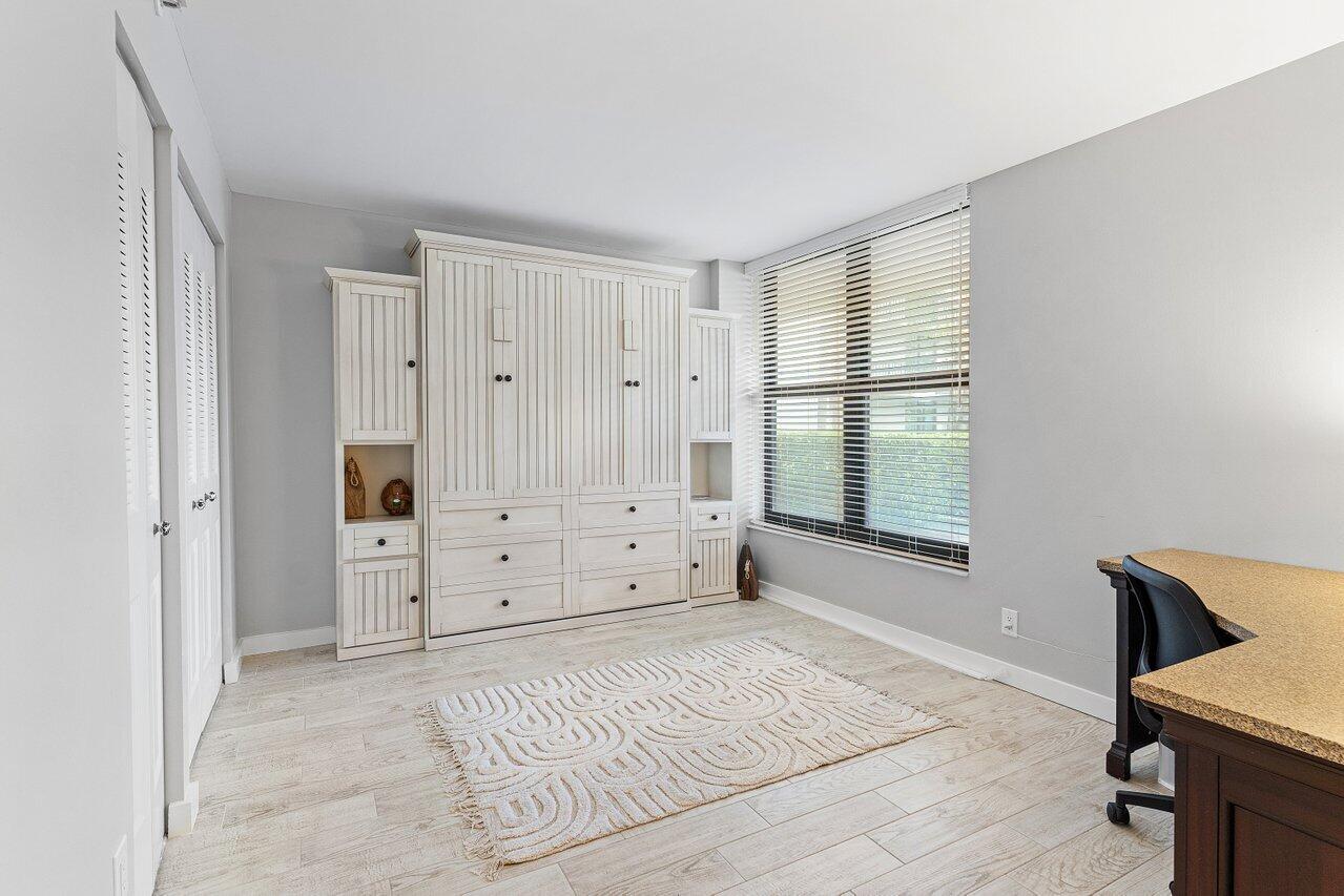 17 Royal Palm Way, Unit 1050 Boca Raton, FL 33432 - Photo 13 of 47 013-17RoyalPalmWay-1050-BocaRaton-FL-334