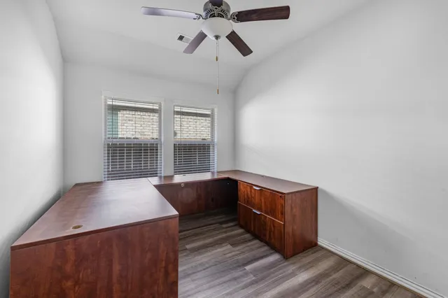 $2,000 | 15918 Tug Court, Crosby, TX 77532